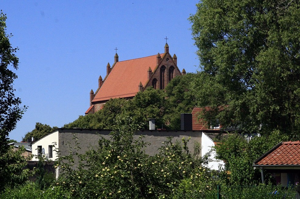 Blick  auf die Pfarrkirche Franzburg // &copy; Sabrina Wittkopf-Schade