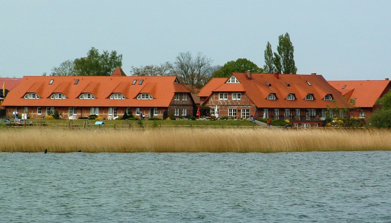 Ansicht vom See, &copy; Seehotel Zielow