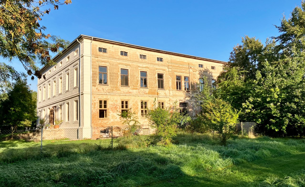 &copy; Karen Kieback