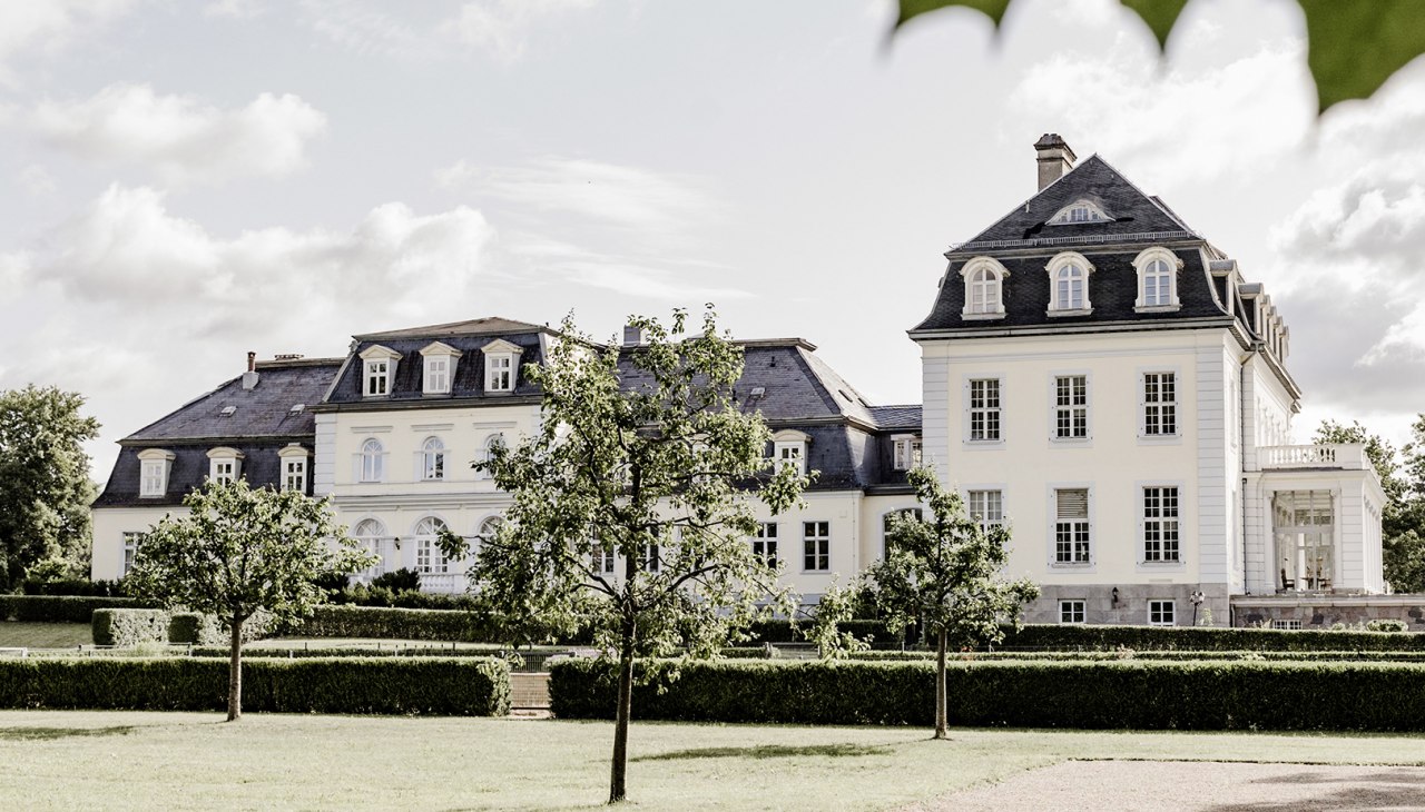 Haupthaus Schloss Groß Plasten, © Finn Steen Haupthaus Schloss Groß Plasten, © Finn Steen