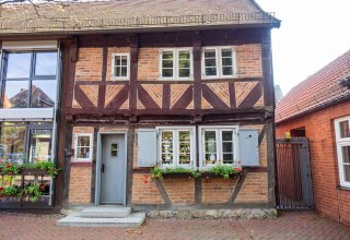 Am Ratsdienerhaus gelang eine gelungene Symbiose aus moderner und historischer Architektur. // &copy; Frank Burger