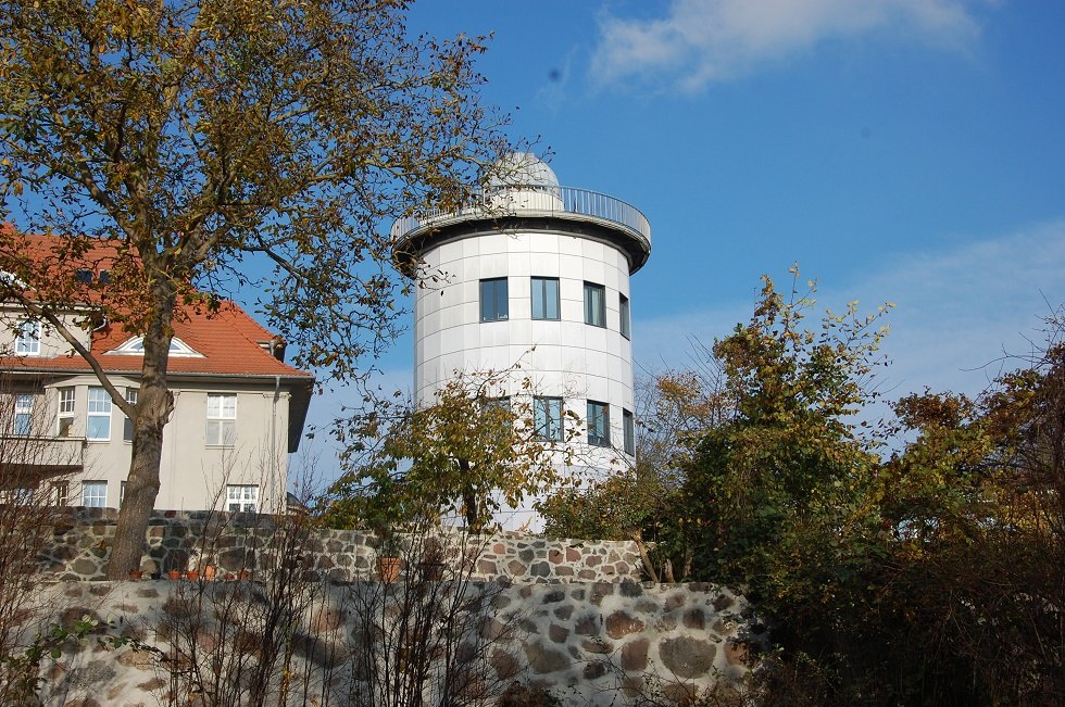 Uitzicht op het observatorium vanaf de Faulen See // &copy; Gabriele Skorupski