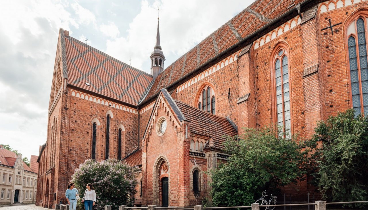 Dom G&uuml;strow, &copy; Dan Petermann