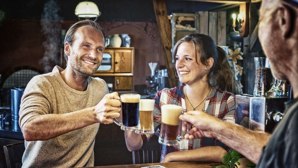 Gemütliches Beisamensein in der Back- und Brauscheune "Rumpelstilz". // © MV-T/pocha.de Gemütliches Beisamensein in der Back- und Brauscheune "Rumpelstilz". // © MV-T/pocha.de