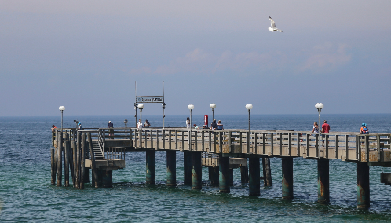Seebrücke Ostseebad Wustrow, © TMV/Gohlke Seebrücke Ostseebad Wustrow, © TMV/Gohlke