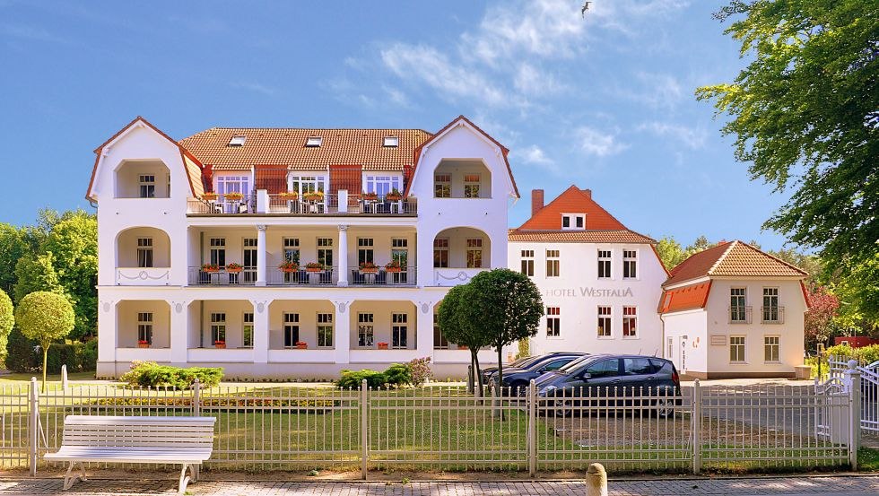 Au&szlig;enansicht des Hotels, &copy; Hotel Westfalia