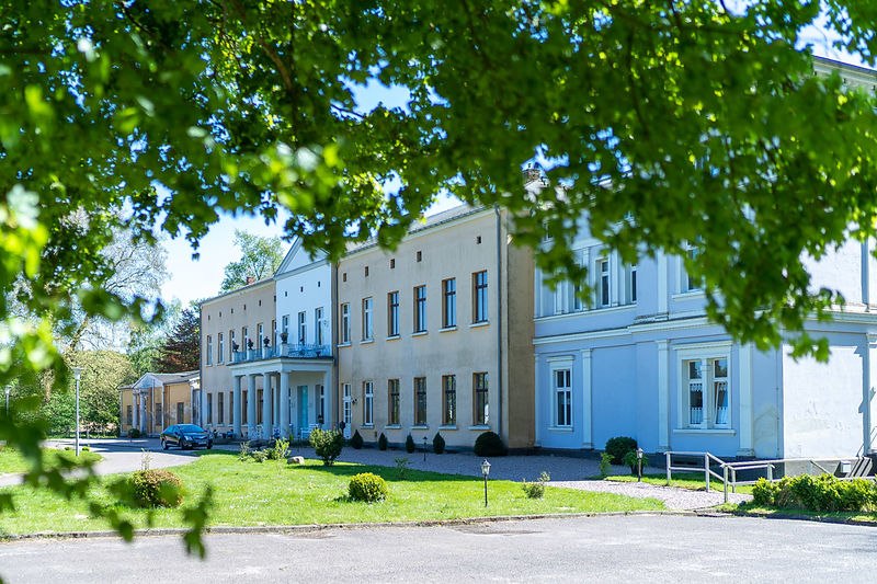 Vordere Ansicht Schloss Semlow // © Schloss Semlow A. Hantke Vordere Ansicht Schloss Semlow // © Schloss Semlow A. Hantke