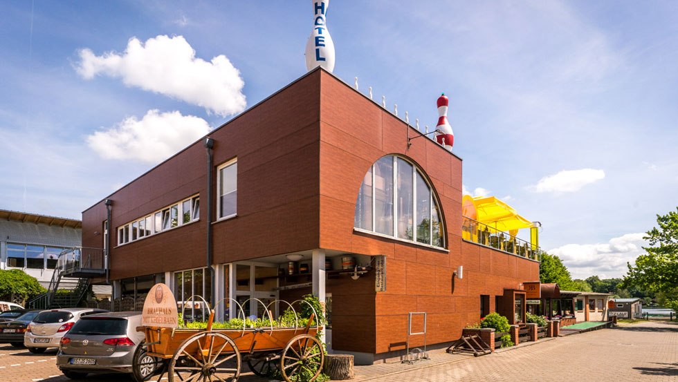 Au&szlig;enansicht des Brauhaus Waren (M&uuml;ritz), &copy; Reschke Gastronomie GmbH