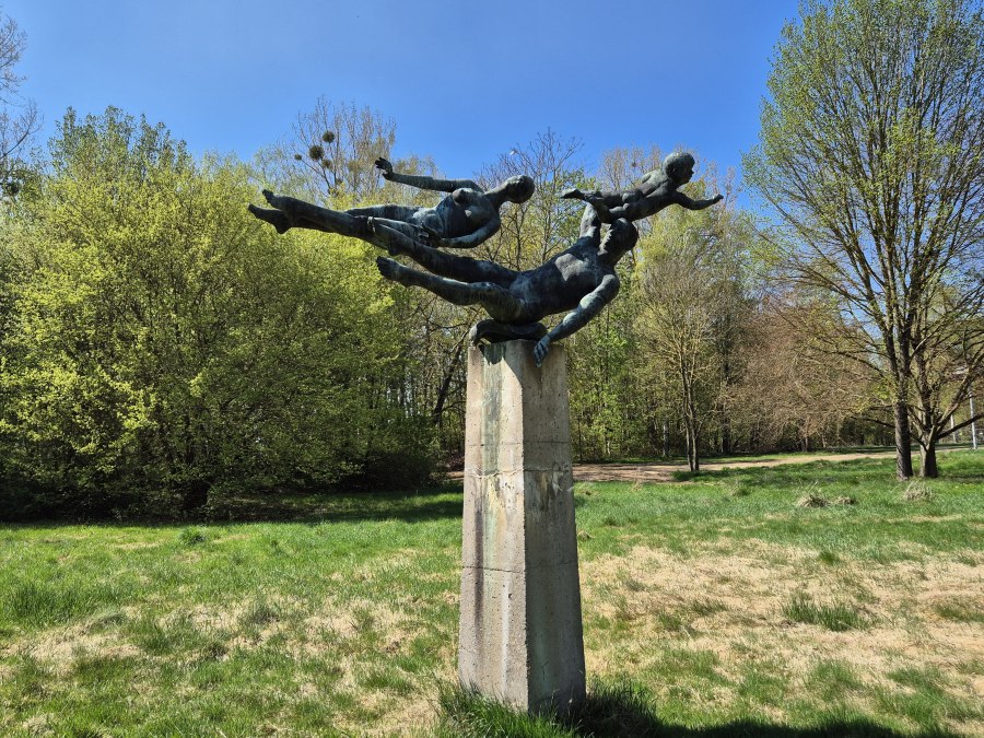 Skulptur Rutschgefahr, © Gina Schulenberg