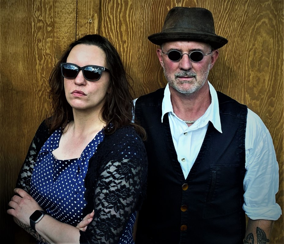 &copy; K&uuml;nstler